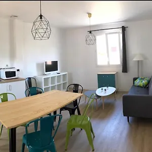  Hébergement de vacances Maison Design Guirec, 2 à 4 Personnes