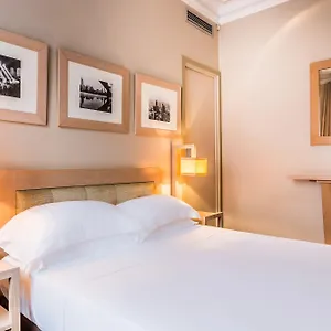 Duret Champs Elysees Hotel Paris