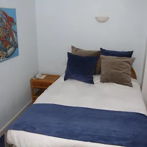 Le Suroit Hotel